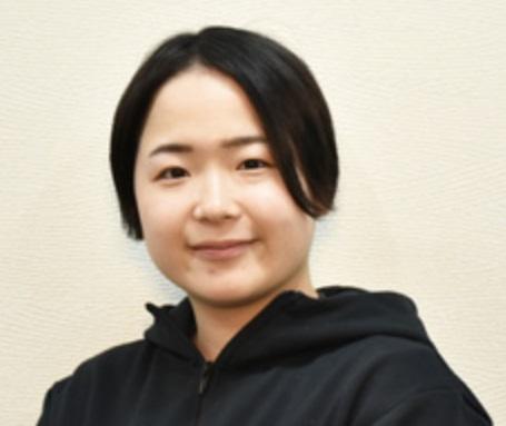 曽雌ひまり 